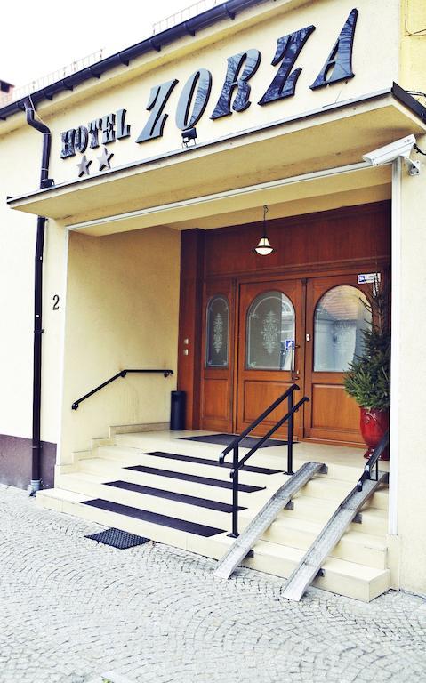 Hotel Zorza Namyslów Exterior foto