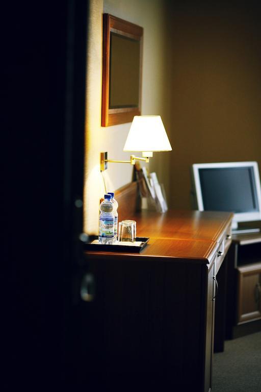 Hotel Zorza Namyslów Quarto foto