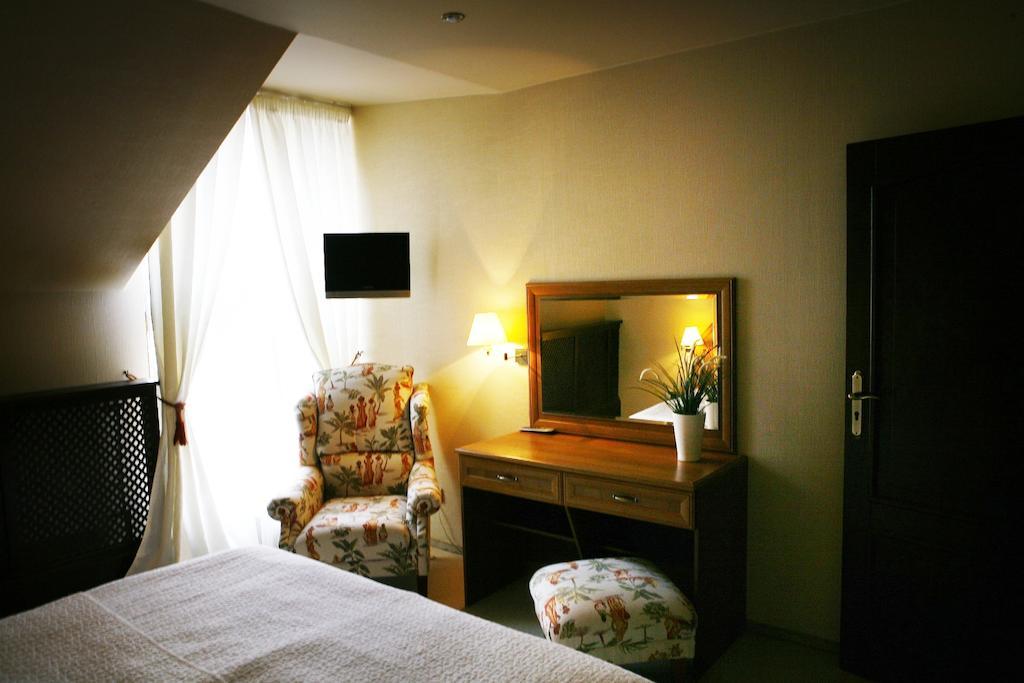 Hotel Zorza Namyslów Quarto foto