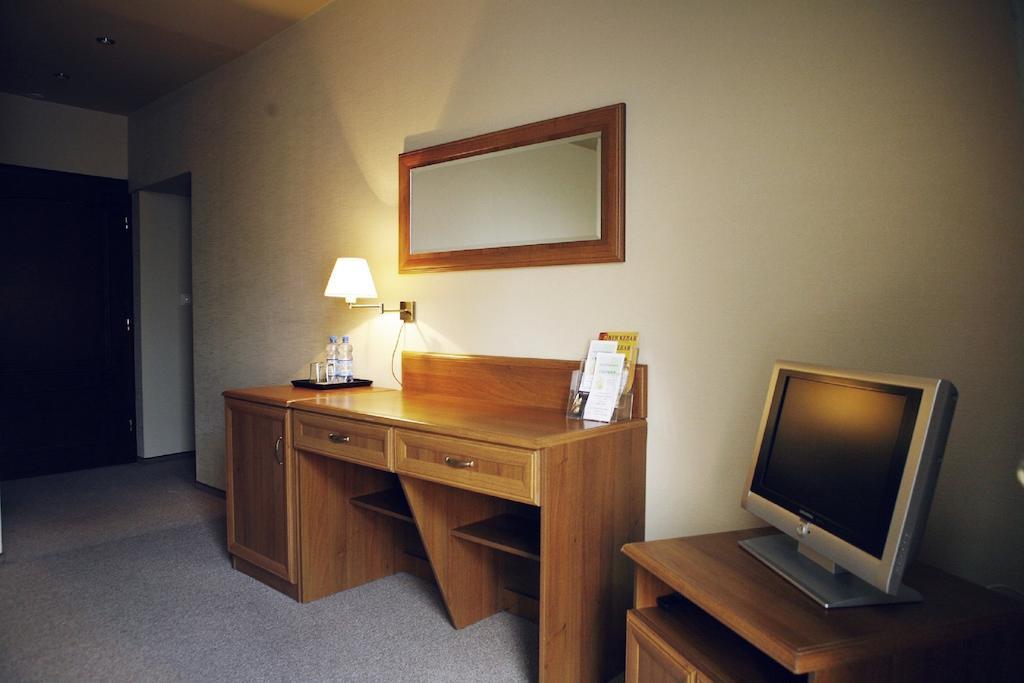 Hotel Zorza Namyslów Quarto foto